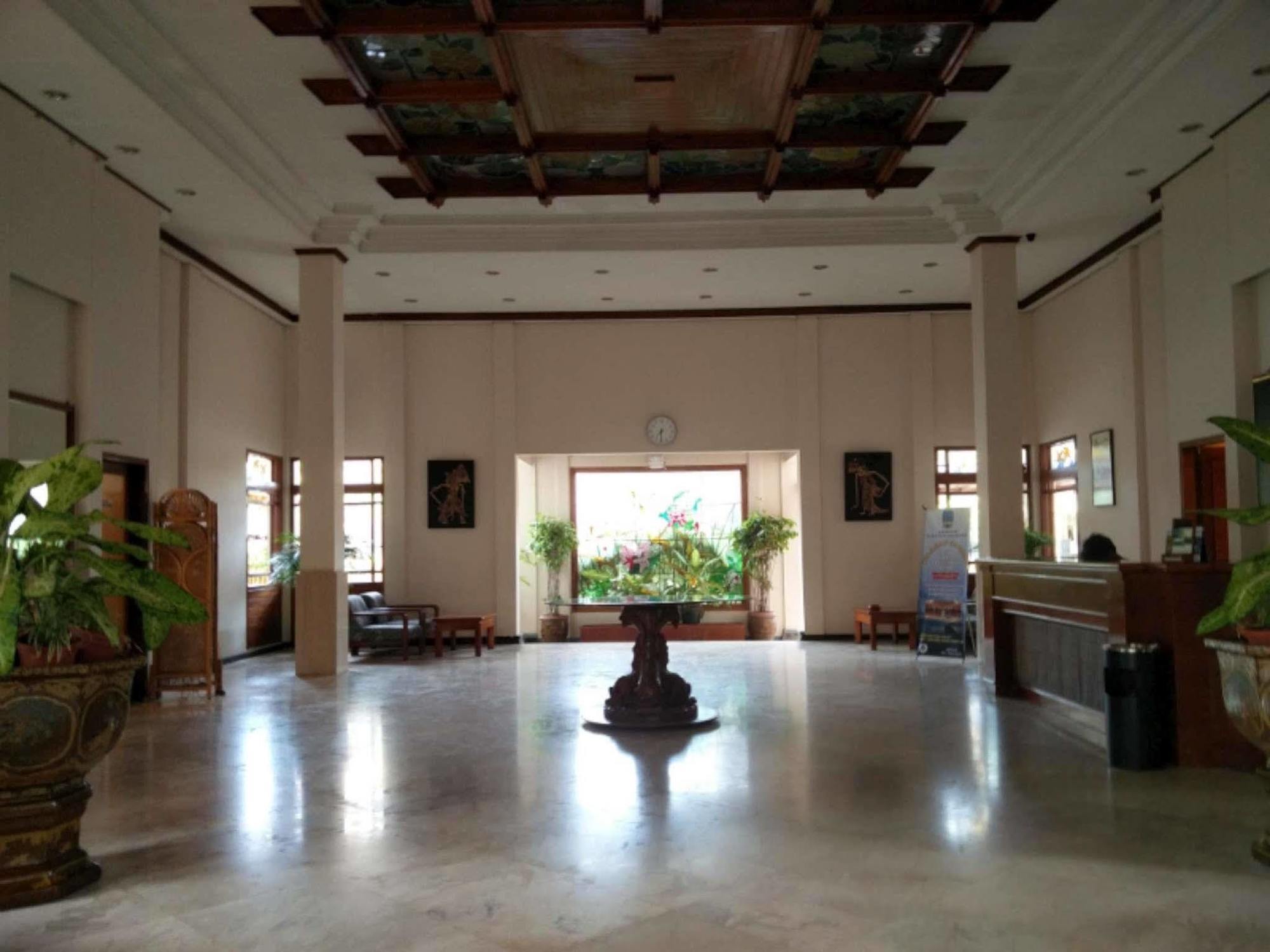 Pantai Indah Resort Hotel Barat Pangandaran Kültér fotó
