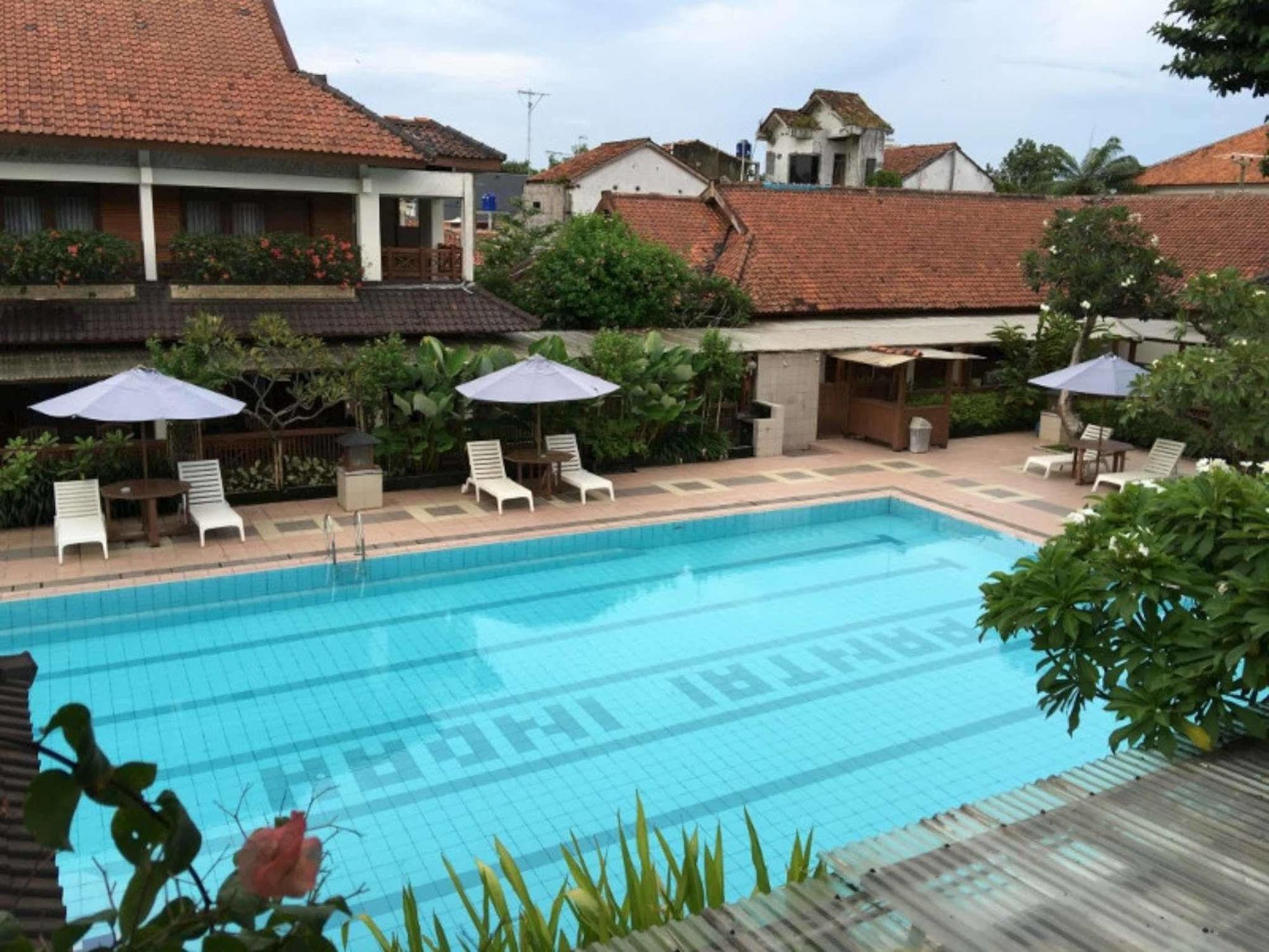 Pantai Indah Resort Hotel Barat Pangandaran Kültér fotó
